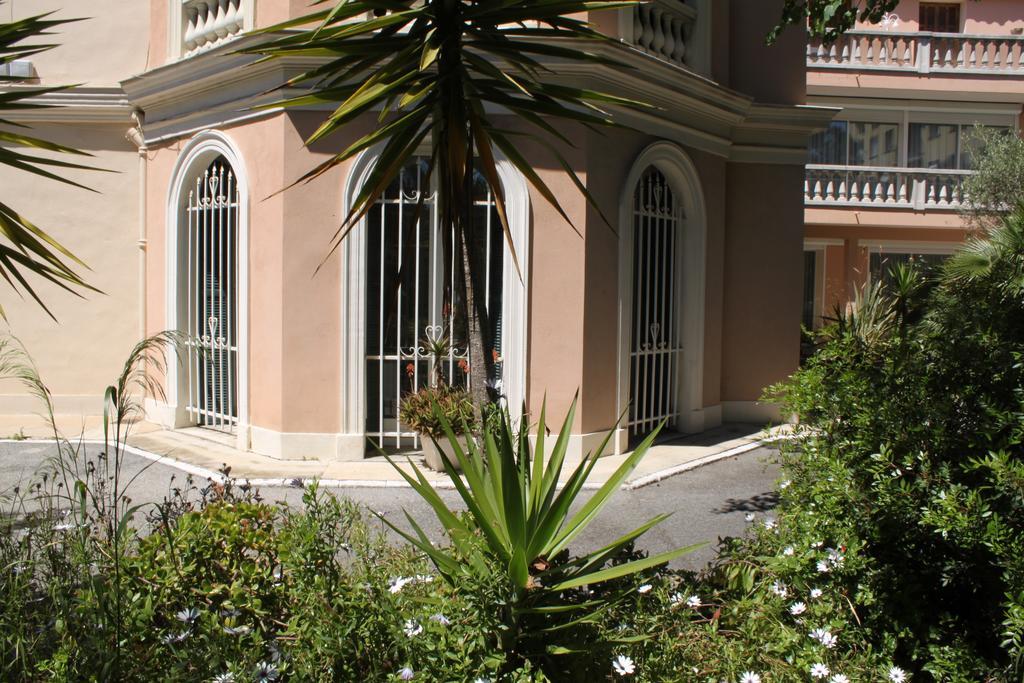 Apartment Villa Anahit Nizza Exterior foto